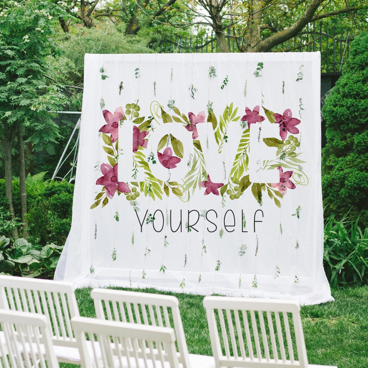 A personalized custom tapestry - Eve Party ulasan dan harga
