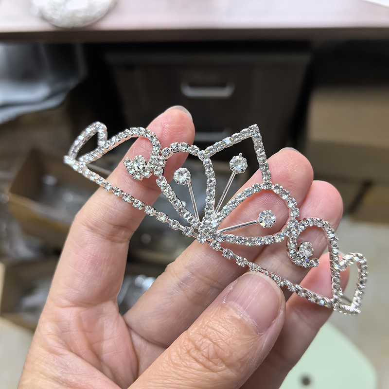 Silver Color Rhinestone Bridal - Event Suppliers ulasan dan harga
