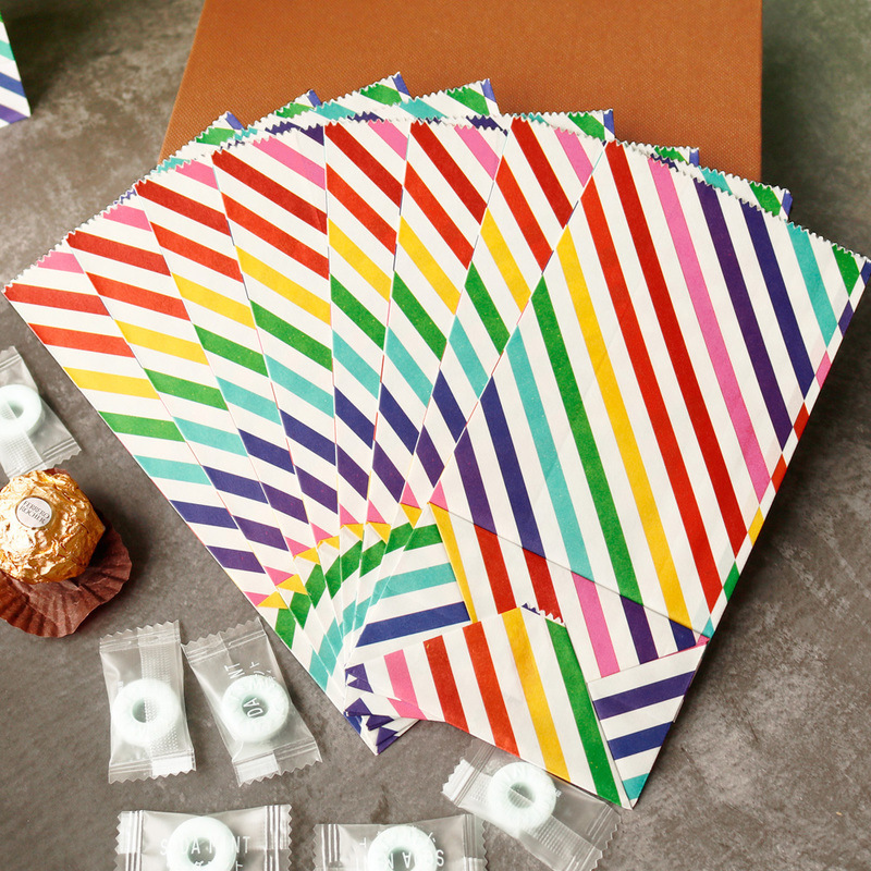 Small Paper Bags Rainbow Print - Event Party Box ulasan dan harga