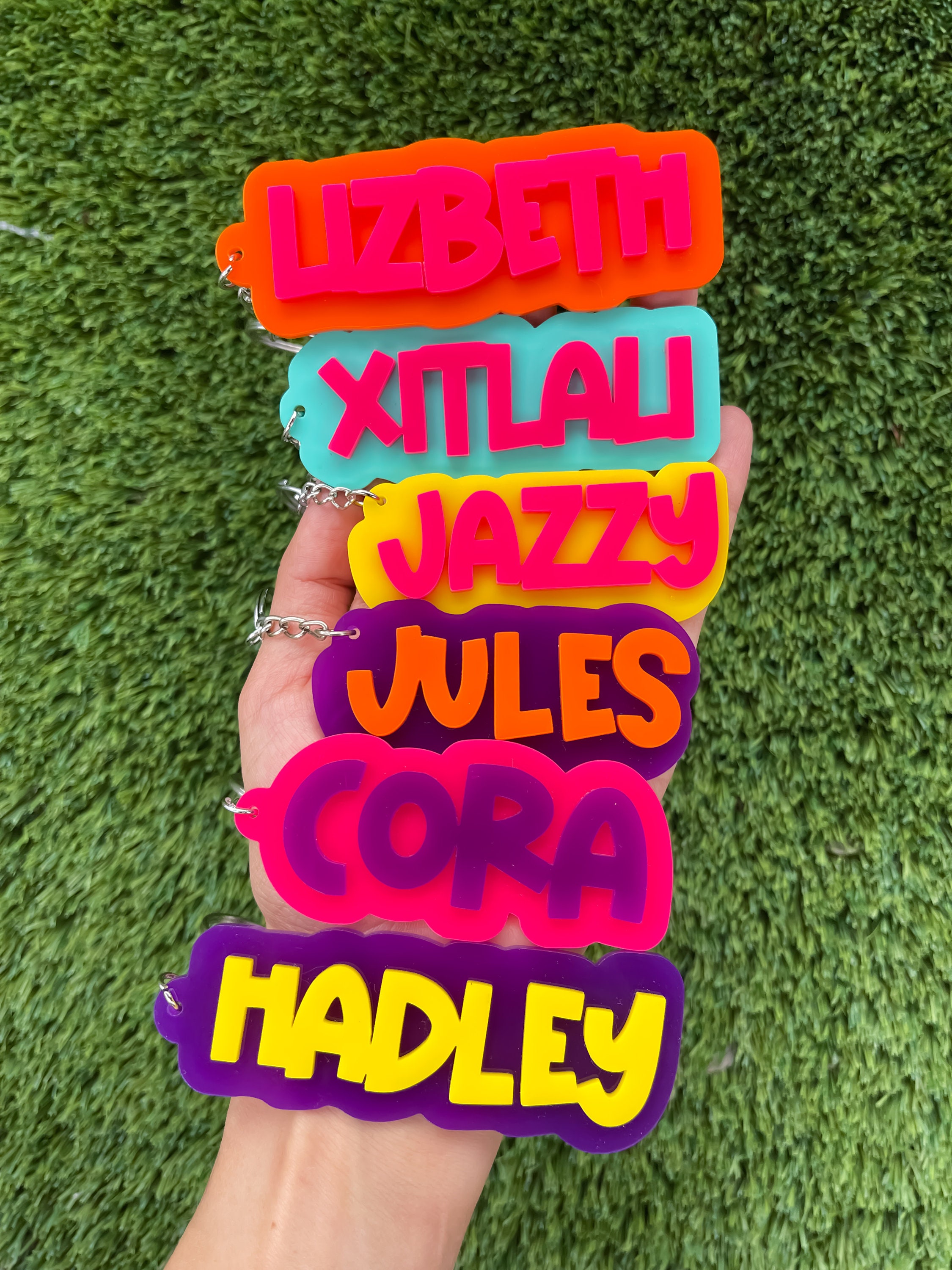 Customized Keyring with Name o - Event Suppliers ulasan dan harga